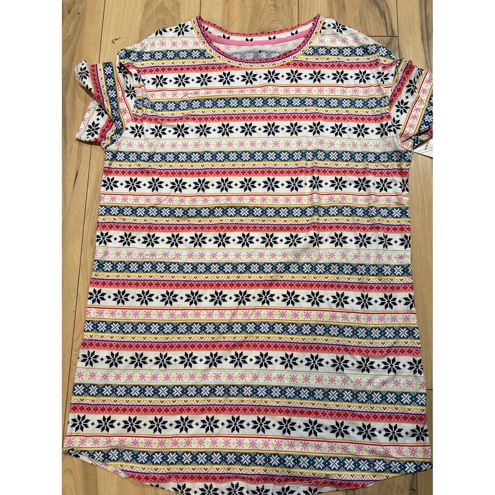 Secret Treasures Womens Sleep Shirt Nightgown S/CH/M Snowflake Fair Isle
